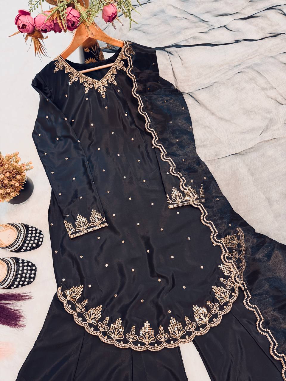 Luxe Onyx Tie-Back Festive Ensemble